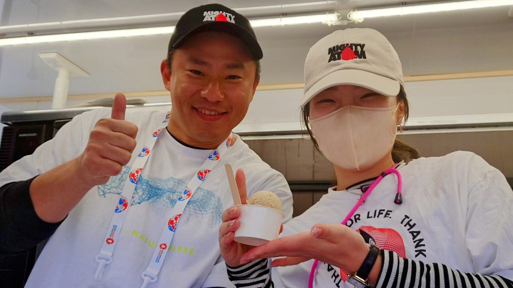 Vegan ice cream sellers at Expo 2025