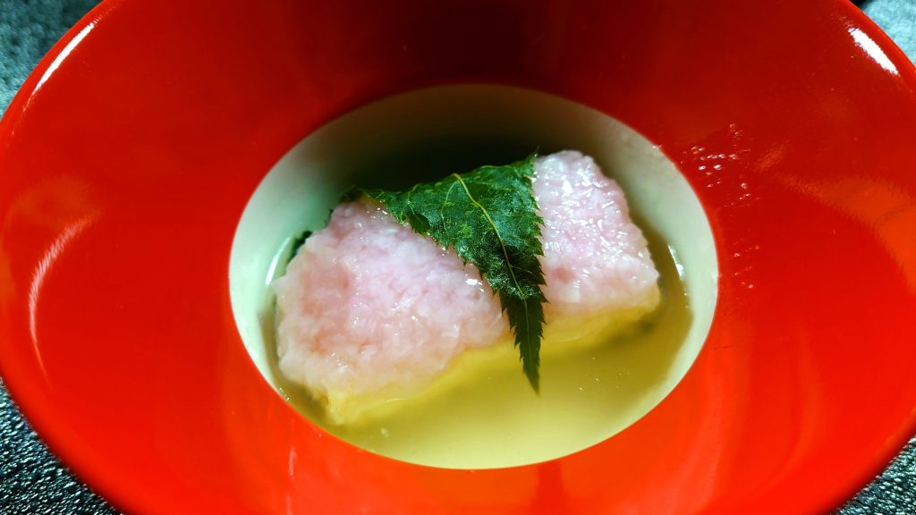Vegan sakura-mushi