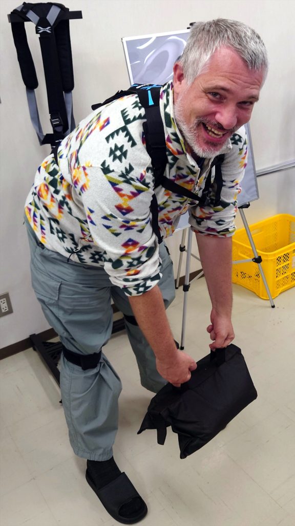 Sébastien Duval trying a supporter